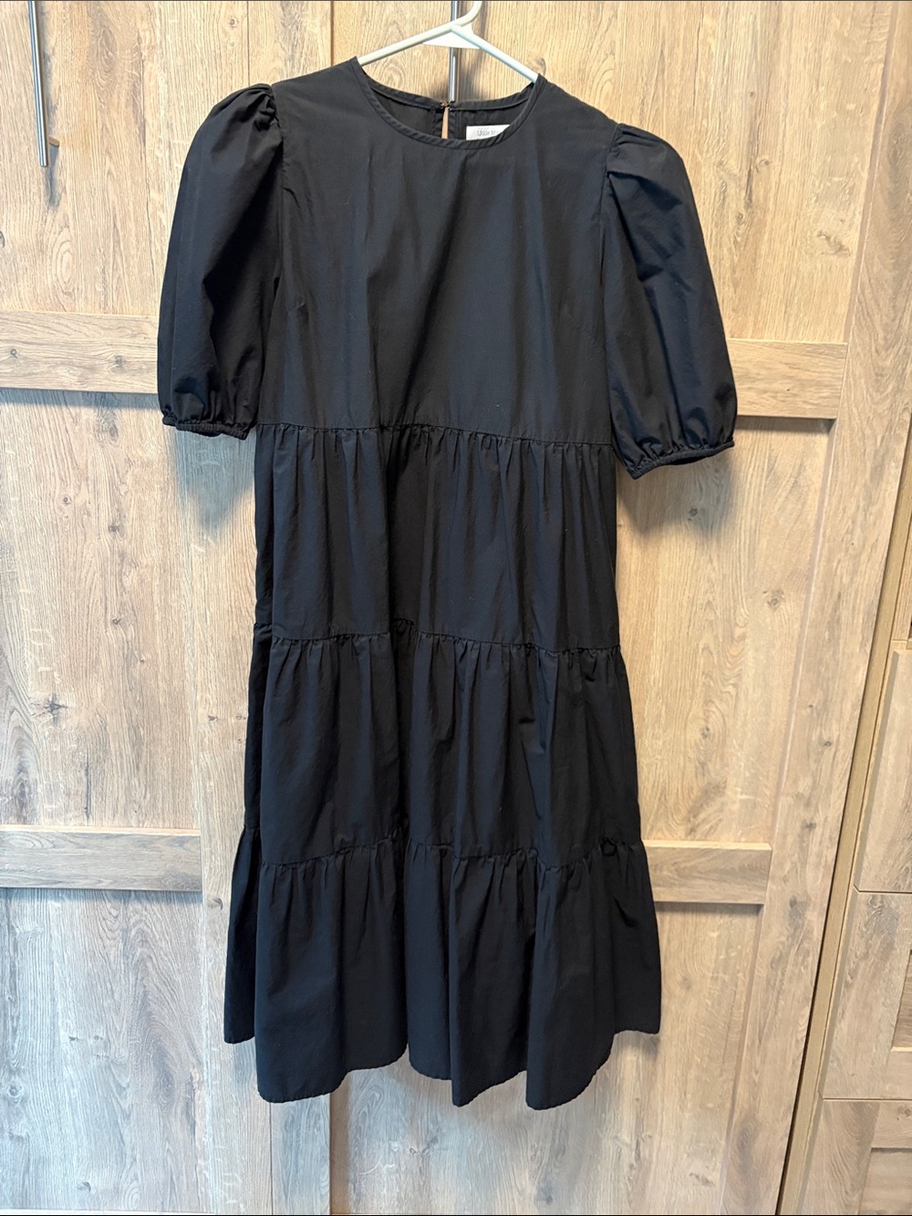 Aritzia Little Moon Black Tiered Puff Sleeve Midi Dress